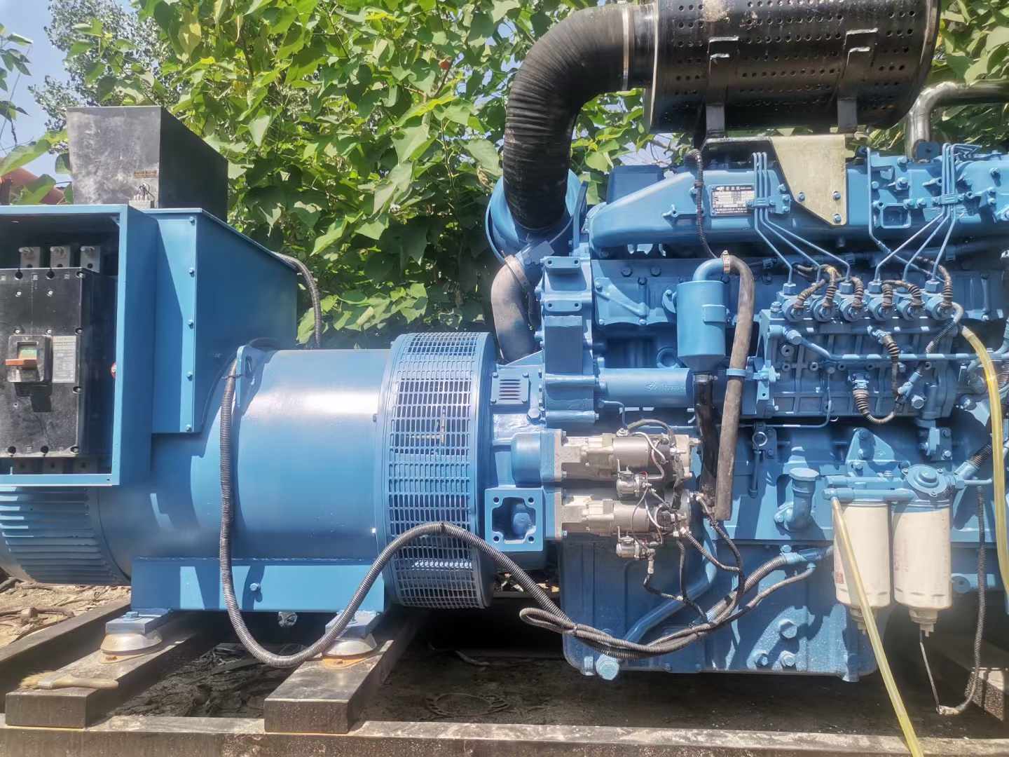 灌云详细说明降低 800kW 柴油发电机输出电流波动的方法