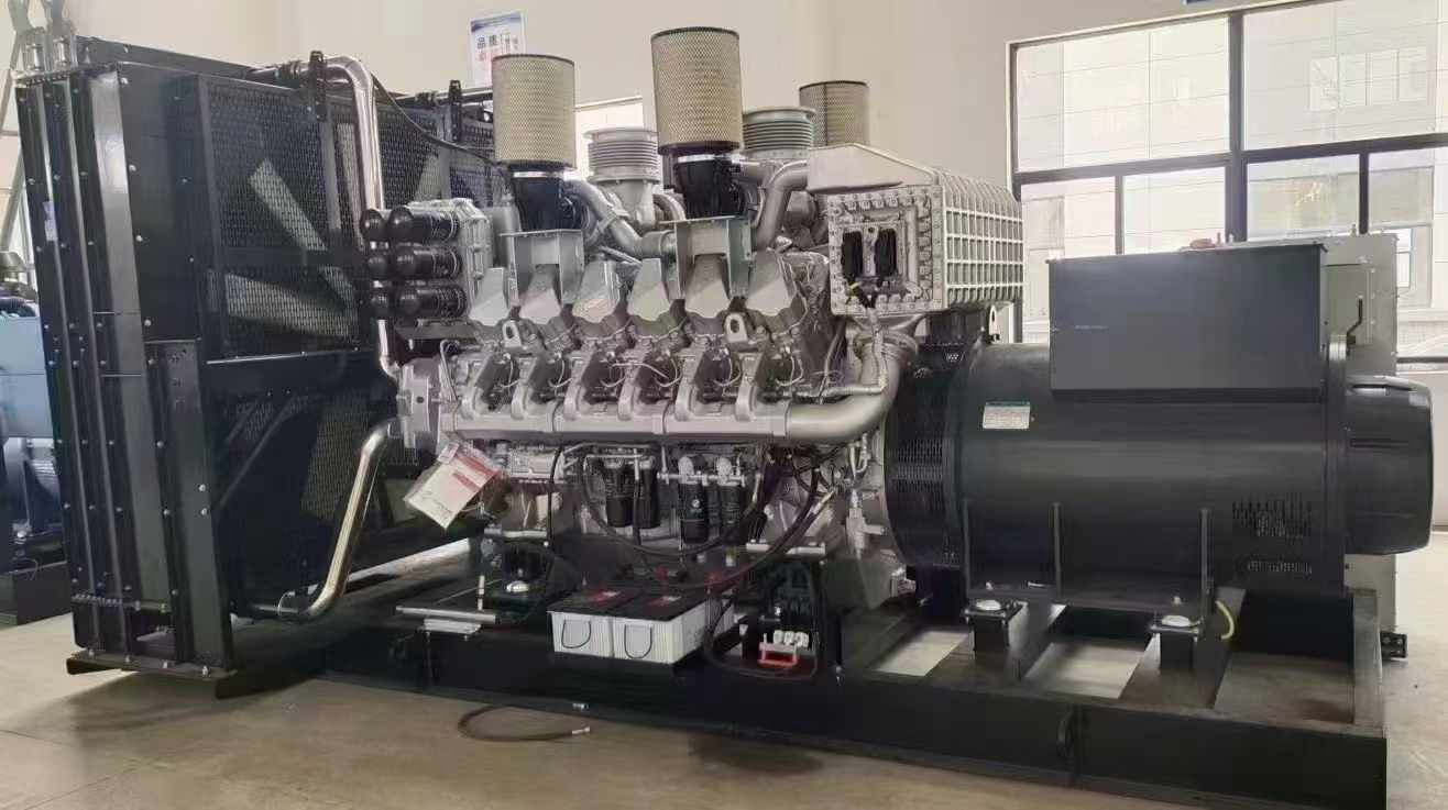 灌云800KW柴油发电机组可以带动多少kw的设备？